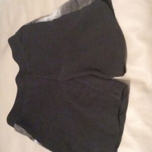 4 pairs of Shorts